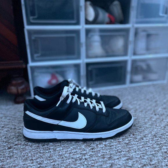 BLACK PANDAS - Picture 2 of 8